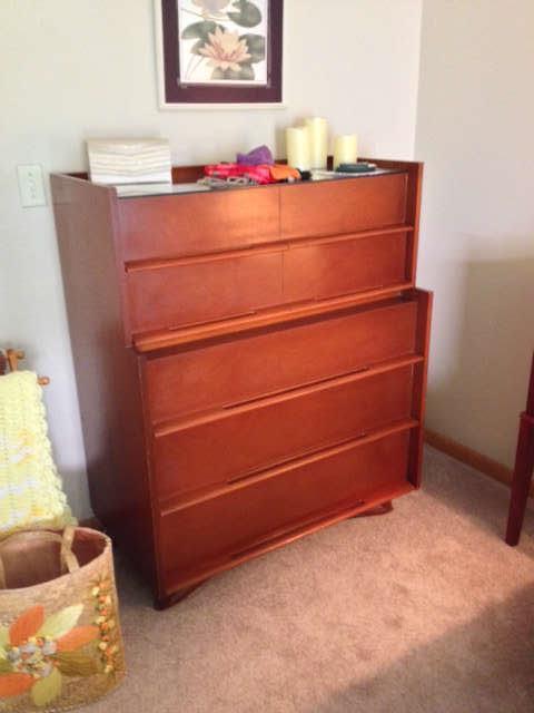 Retro Chest of Drawers - also has matching Full size bed and dresser with mirror