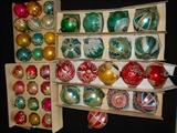 Shiny Brite Christmas ornaments, 1950s-1960s