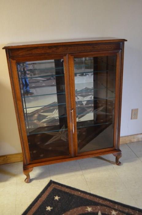 QUEEN ANNE MIRROR BACK DISPLAY CABINET