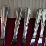 William Rogers - Pattern - Memory - Complete Set of flatware for 12