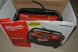 Milwaukee 49-24-0200 Job Site Radio