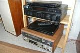 McIntosh Mac, 1900 Vintage Stereo AM / FM Receiver w/ Wood Case