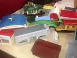 vintage lionel train set with accessories