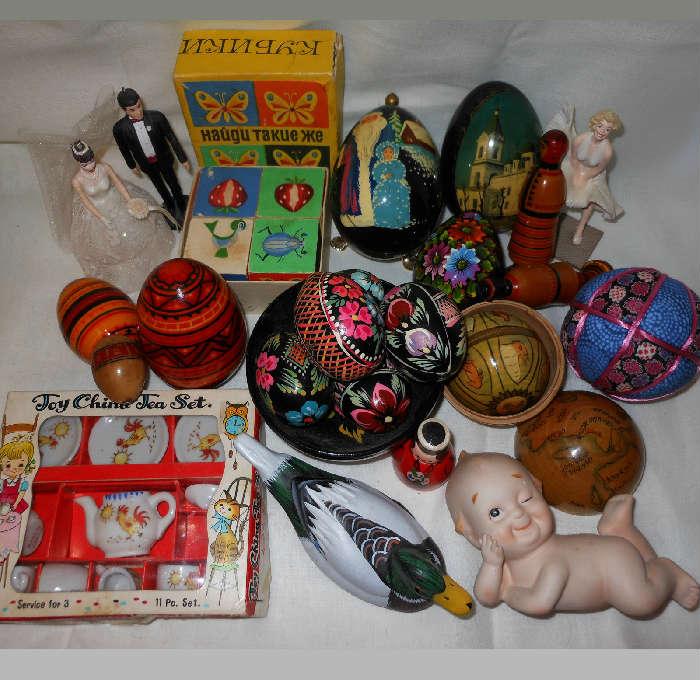 Russian Painted Eggs and Nesting Balls