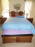 Great Queen size bedroom set