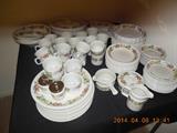Wedgwood , oven to table, made in England, pattern QUINCE.