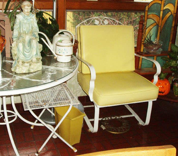 nice white iron patio table and 1 chair