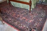 Large oriental rug - dating to the 1900-1920's