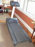 PreCor 9.21i Treadmill