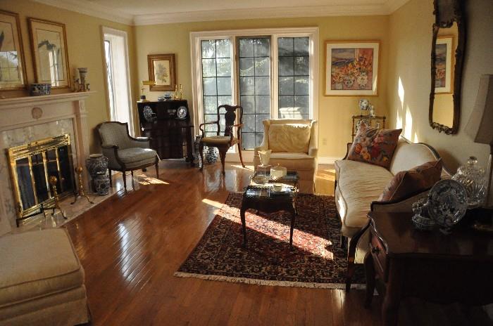 A view of this gorgeous formal living room!