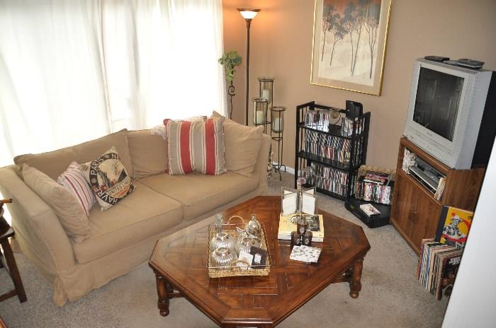 Quatrine quality sofa and Henredon coffee table