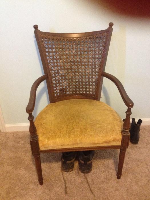 chair with tons of potential..shabby chic?