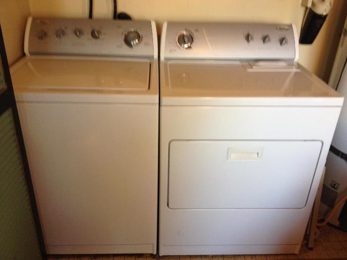 matching whirlpool washer/dryer set