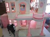 doll house