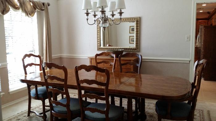 Mirror removed by the homeowner-no longer available