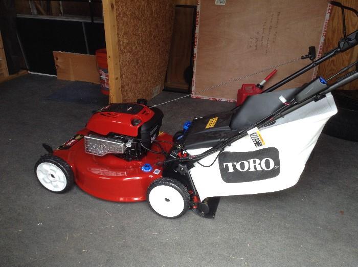 Toro Ready Start Recycler Lawn Mower NEW