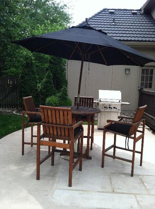 Kinglsey Bate teak bar table with umbrella & 4 chairs