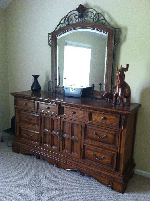 Iron & dark wood dresser with mirror