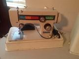 Portable sewing machine