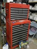 Large upright tool box