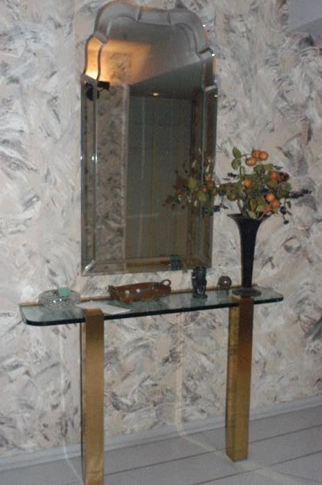 Mirror, table & decorative items