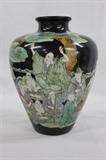 CHINESE PORCELAIN VASE