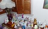 Vintage figuerines and knick knacks