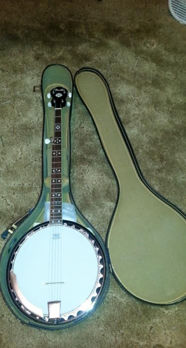 Fender Remo 5-string Bluegrass banjo 
