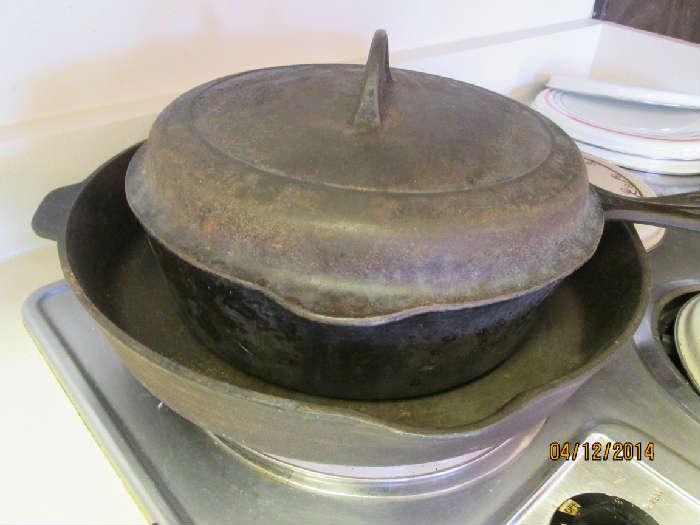 Griswold #8 with lid