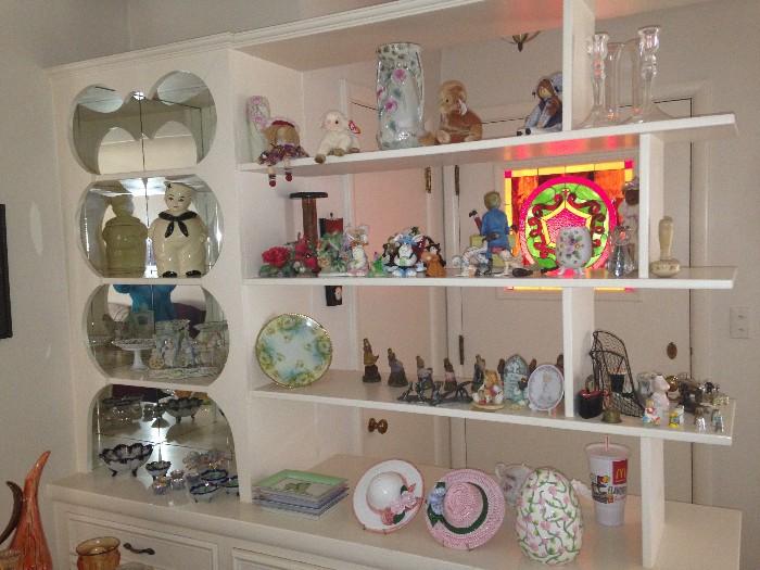 COLLECTIBLES, ANTIQUES
