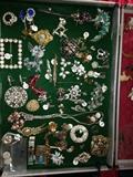 VINTAGE JEWELRY & FINE JEWELRY