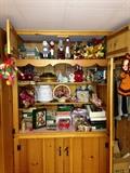 VINTAGE CHRISTMAS AND HOLIDAY DECORATIONS