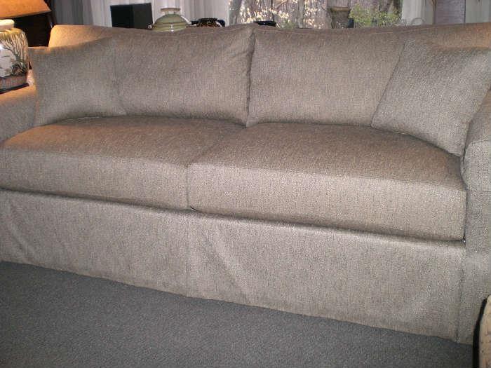Ethan Allen Couch. Exquisite fabric