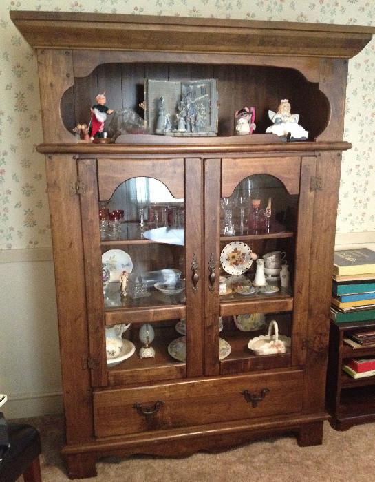 Great china closet with open top shelf