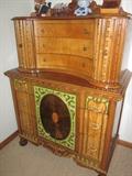 Antique Bedroom set: Matching chest of drawers, dresser,  bedframe
