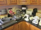 Kitchen supplies, kitchen cook and bake ware