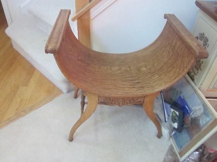 Curved chair