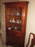 Corner china cabinet, corner curio cabinet. Matching dining room table and chairs