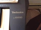 Technics keyboard,  model  KN930