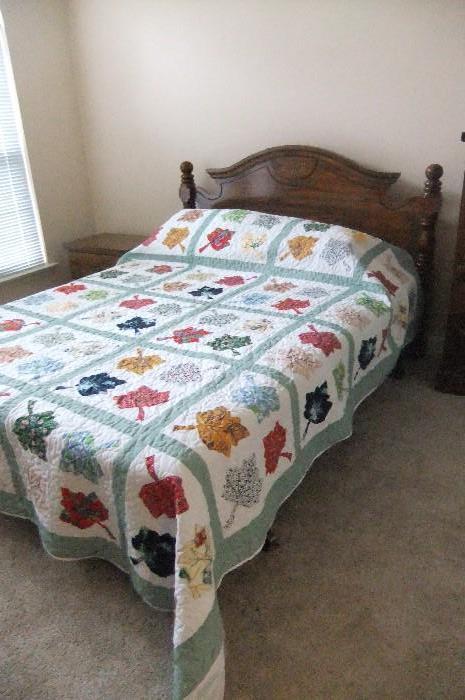 Broyhill Bedroom Set, Queen Bed, Nice Maple Leaf Quilt