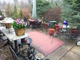 Lots of outdoor Decor & Patio Furniture