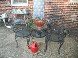 Cast Iron Seats with table & Umbrella Holder