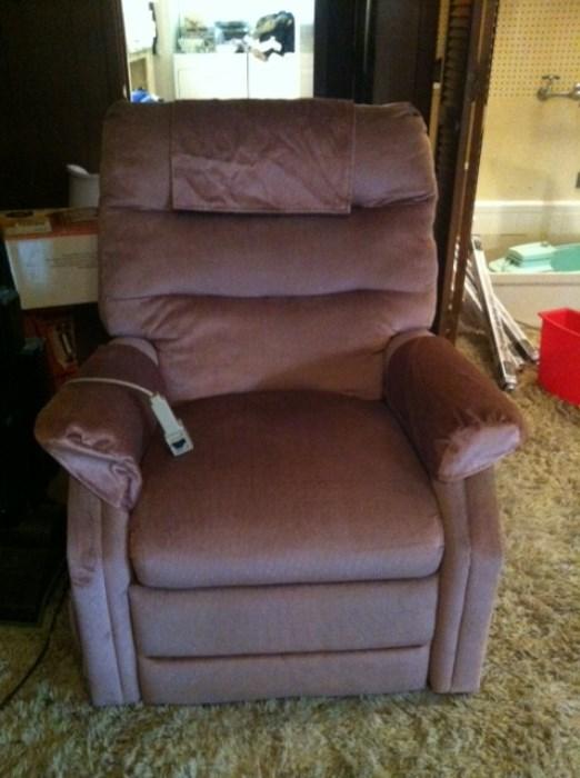 Upholstered LIFT CHAIR - manufactured by Golden Technoligies - a new one costs $1275...