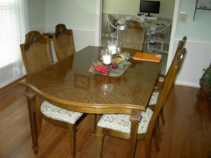 Traditional Dining Room Set with 6 chairs and china cabinet. 2 leafs extend table to 100" x 40"..Castleton china set in cabinet is also for sale.