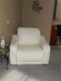 RECLINER TO MATCH SOFA