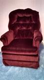 Burgundy swivel/rocker side chair. Very Comfy. Mint condition 
