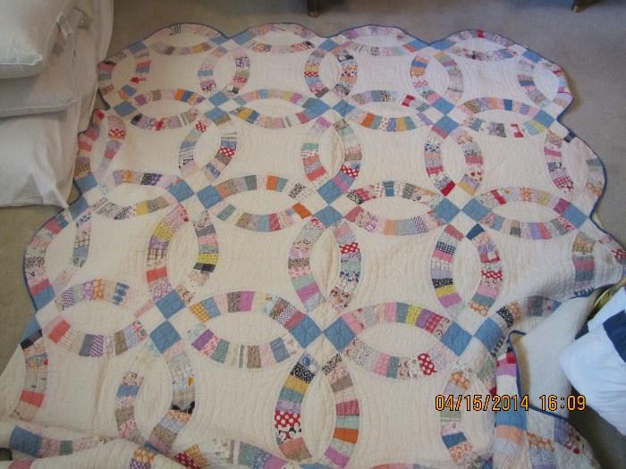Superb Double Wedding Ring Quilt