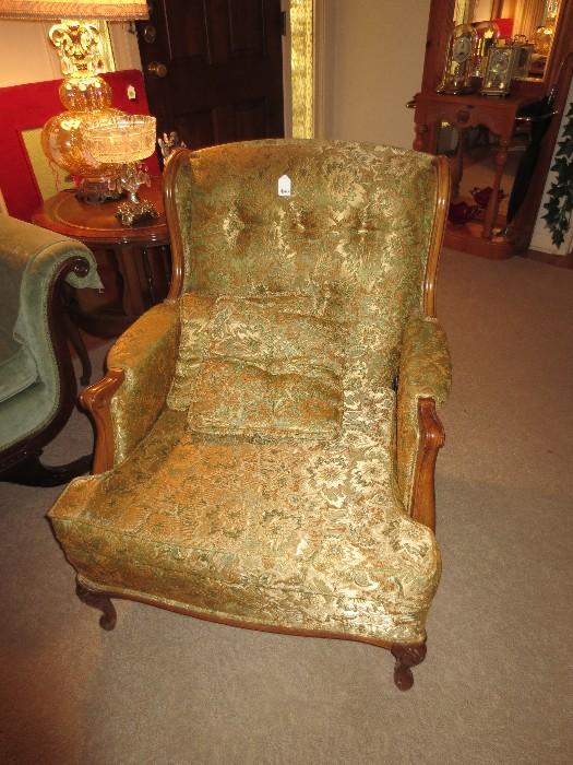 Gold vintage upholstered chair