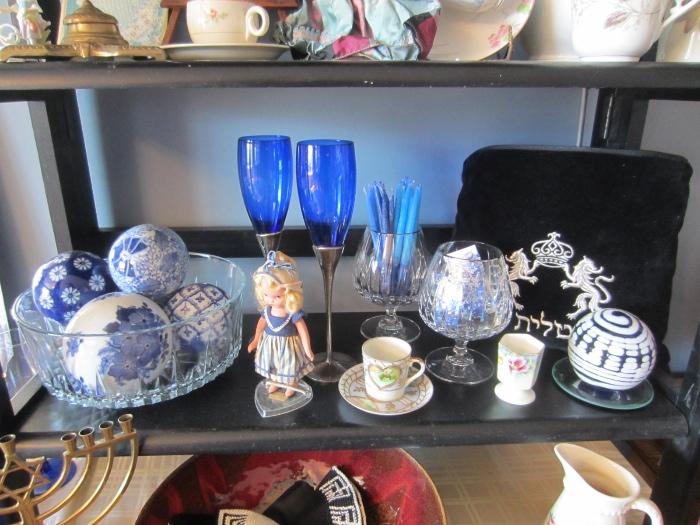 teacups & saucers, doll, blue & white