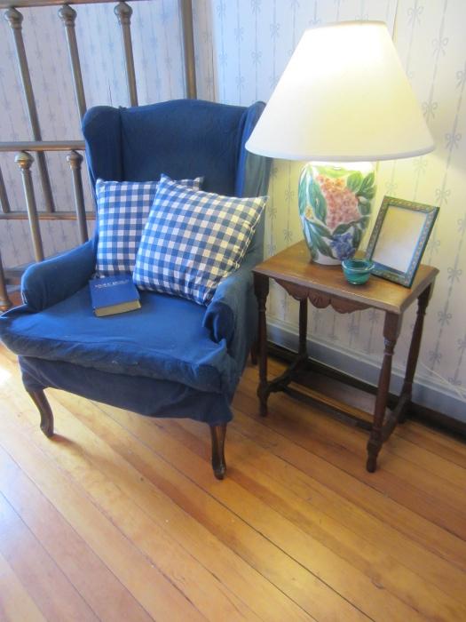 wing chair, lamp, accent table